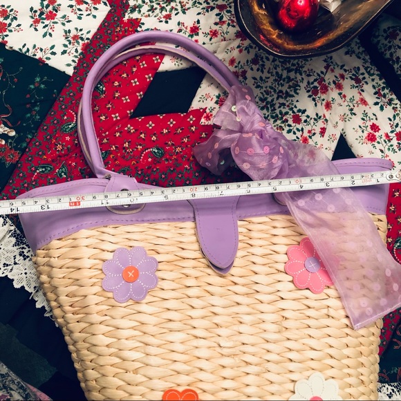 🌟Host Pick 🌟Retro Woven Straw Bag with Matching Scarf - Picture 8 of 10